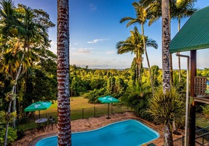 Jackaroo Treehouse Mission Beach
