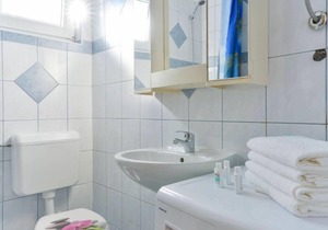 Jadran (NIN120) by Interhome