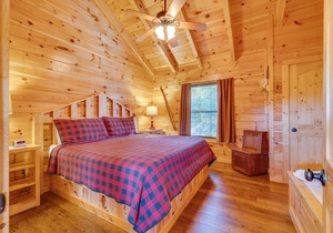 Journey's End: Mountain View, Hot Tub,