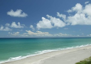 Jupiter Beach Resort & Spa
