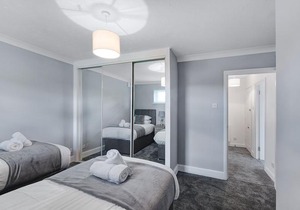 Karah Suites - The Galleria