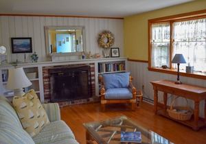 Kibby 78- Ranch home with central ac, less than a 2 minute drive to sandy beach