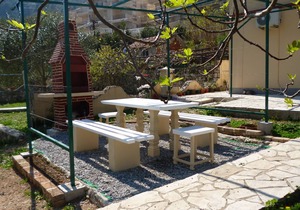 Kotor TIMI 3 - Studio Apartment 40 meters from the beach with garden grill