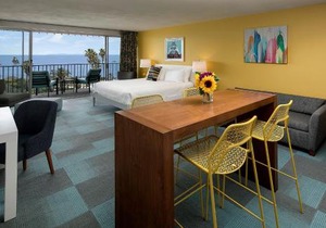 La Jolla Cove Suites