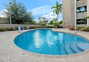 La Quinta Inn & Suites by Wyndham Coral Springs South