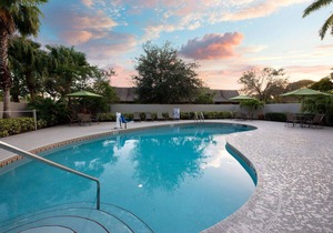 La Quinta Inn & Suites by Wyndham Coral Springs South