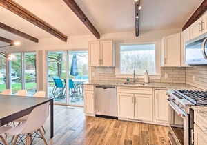 Laconia Hideaway < 2 Miles to Lake Winnipesaukee!