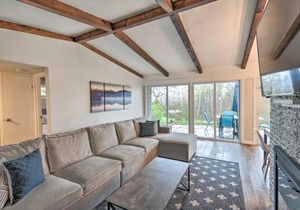 Laconia Hideaway Less Than 2 Miles to Lake Winnipesaukee!