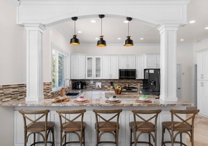 Lagoon Front Villa with a Pool C2375-0