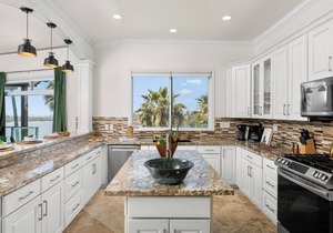 Lagoon Front Villa with a Pool C2375-0