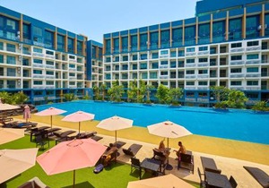 Laguna Beach 2 by Tech