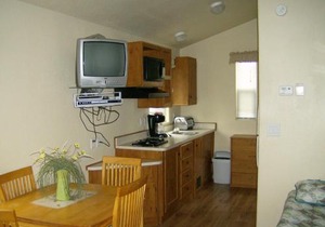 Lake Minden Camping Resort Cabin 1