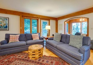 Lakefront Paradise Near Okemo and Killington