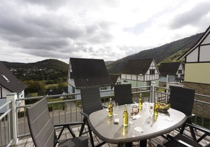 Lakeside Escape at Heimbach