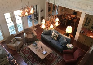 Large Home Deep Water Close to I-85 Pet Friendly Clemson/UGA Convenient