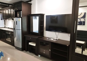 Large studio Baan Suan Lalana