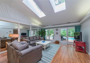 Lawton Road - Three Bedroom Home - 10