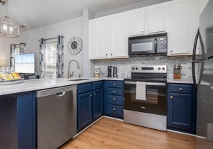 Legends Golf Resort Condo, 4 Beds, 2 Bath Pool access near Coastal Carolina Univ