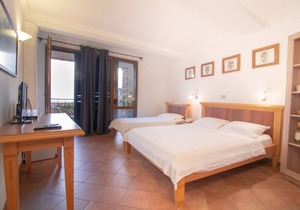 Levantin Inn 1-3 Room sea side N10