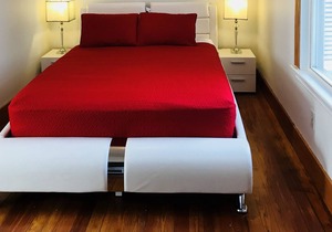 Lg suite for up to 8 ppl/2 floor