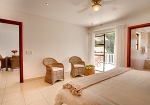 Limoni Luxury Suites