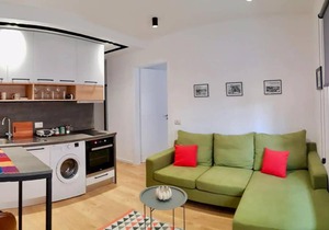 LINA - TIA, Lovely New Bazaar Apartment