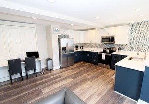 LINENS & DAILY ACTIVITIES INCLUDED! OCEANFRONT/BOARDWALK BUILDING W/ROOFTOP POOL Enjoy this home away from home! Everything is new in this top floor luxury condo including all furniture, mattresses and bedding.