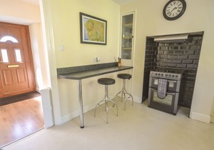 LING FELL COTTAGE, pet friendly, with open fire in Backbarrow