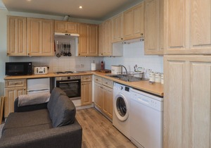 LITTLESTONE BEACH APARTMENT, pet friendly in Greatstone-On-Sea