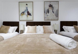 Live in Leeds Sky Penthouse