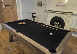 Llanfair Hall, Dog Friendly, Cinema, Games Room, Hot Tub
