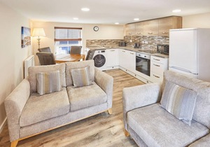 Lobster Pot Apartment