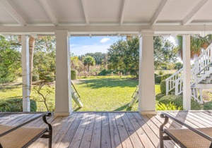Located next to the 5th Street Beach Entrance and sleeps 11