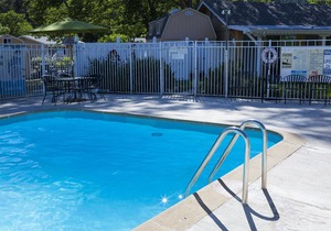 Lodge Executive Suite - The Lodge At Blue Lakes