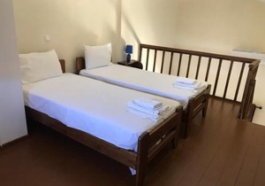 Loft Studio Raxes Kastanies Ikaria # 6