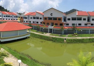 Lot 10 Pangkor Island
