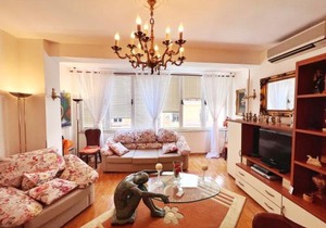 Lovely and warm two bedroom apartament in Tirana