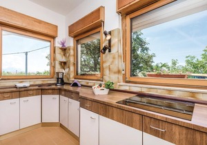 Lovely apartment in Bregi with WiFi