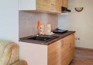 Lovely apartment in Malinska with WiFi