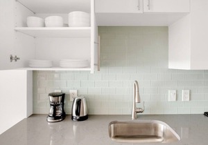 Lovely Mt Vernon Studio w/ Pool, W/D & Gym, near Metro, by Blueground