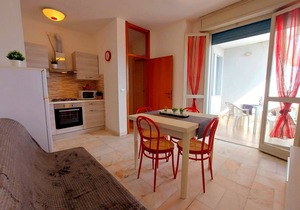 Lunch with a breathtaking view! Beachfront apartment in the center of Lido di Pomposa