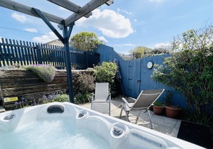 LUNDY LOOKOUT Westward Ho! ( not Buckleigh)