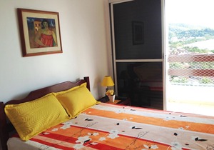 Lush views of Toninhas Beach