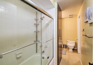 Luxe Resort Getaway - 8 Miles to Shops on El Paseo