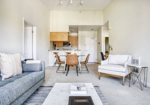 Luxe San Bruno 2BR w/Pool, Gym, W/D, near trains + shops, by Blueground