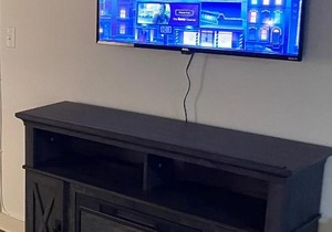 Luxurious 1br uptown HIGHRISE/ balcony with city view!