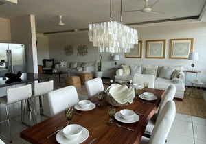 Luxurious 3BR condo walking distance to the beach