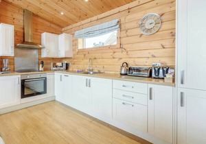 Luxurious and contemporary Finnish log lodge.