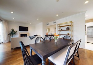 Luxurious & Private Beverly Hills Condo with Views