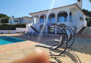 luxury apartments sea views with pool